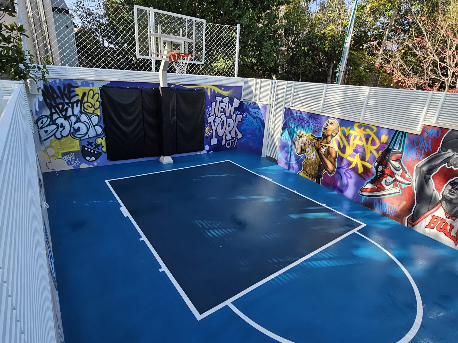 מגרש כדורסל ביתי