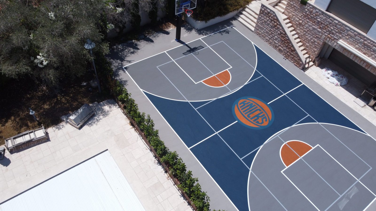 מגרש כדורסל ביתי