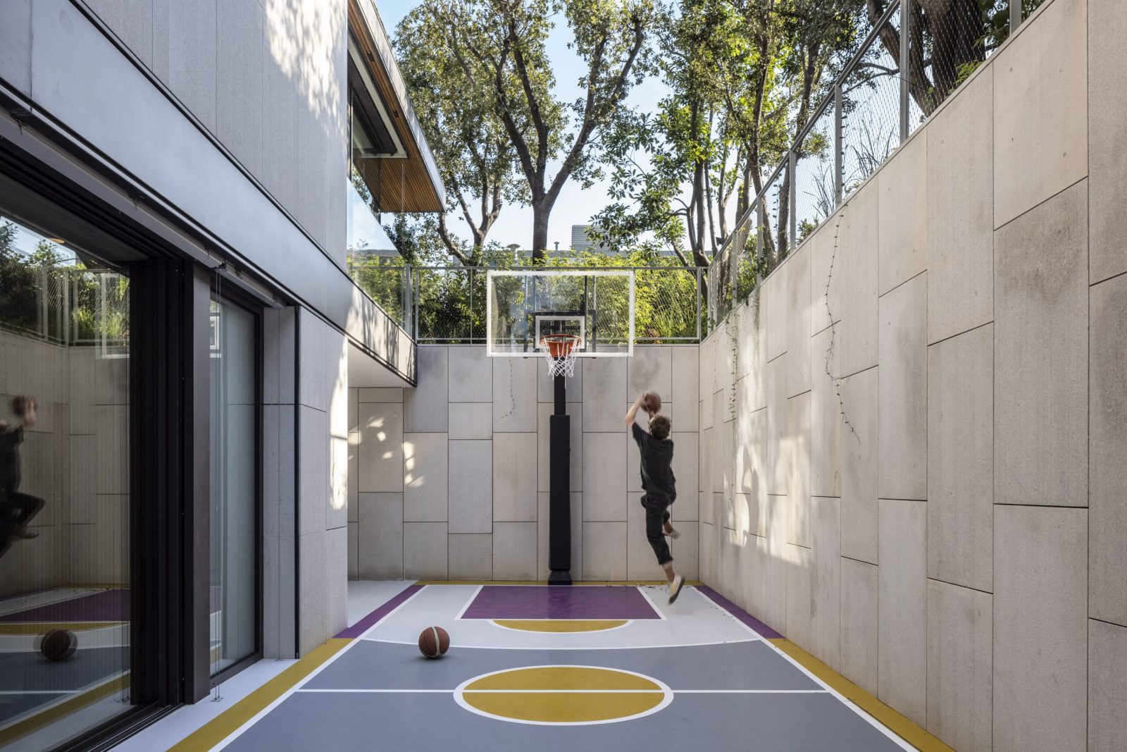 מגרש כדורסל ביתי