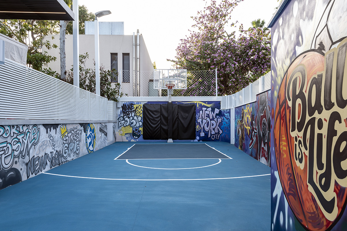 מגרש כדורסל ביתי