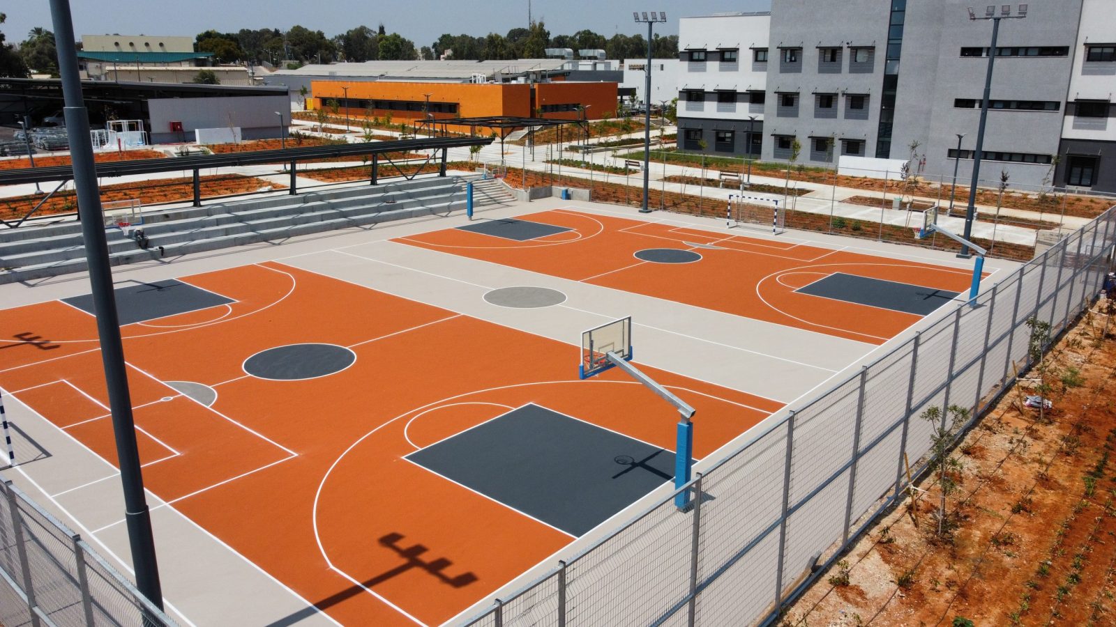 מגרש משולב משרד הבטחון