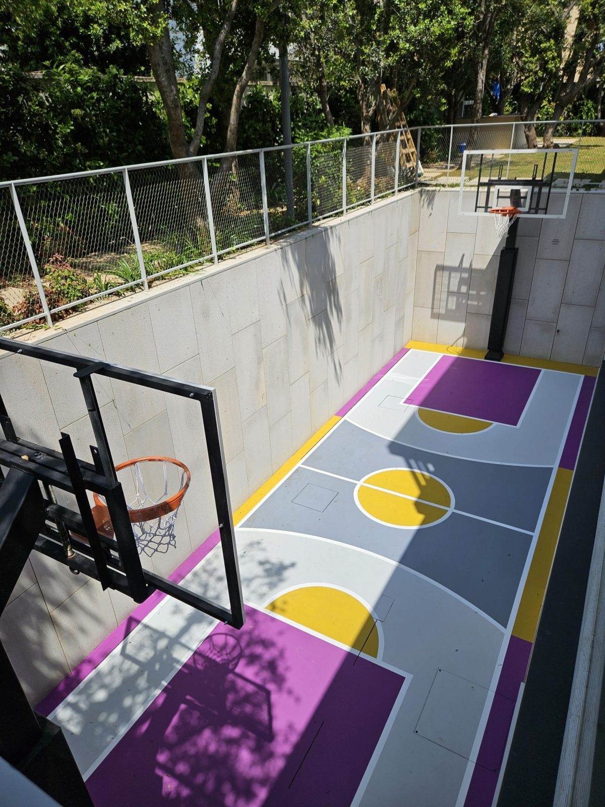 מגרש כדורסל ביתי