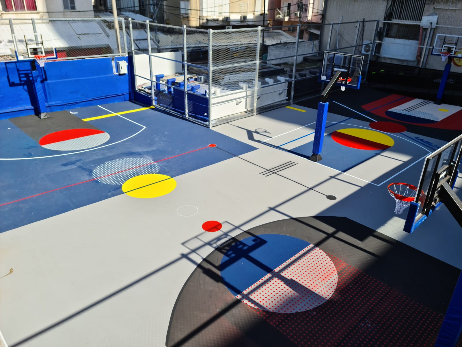 מגרש כדורסל רחוב